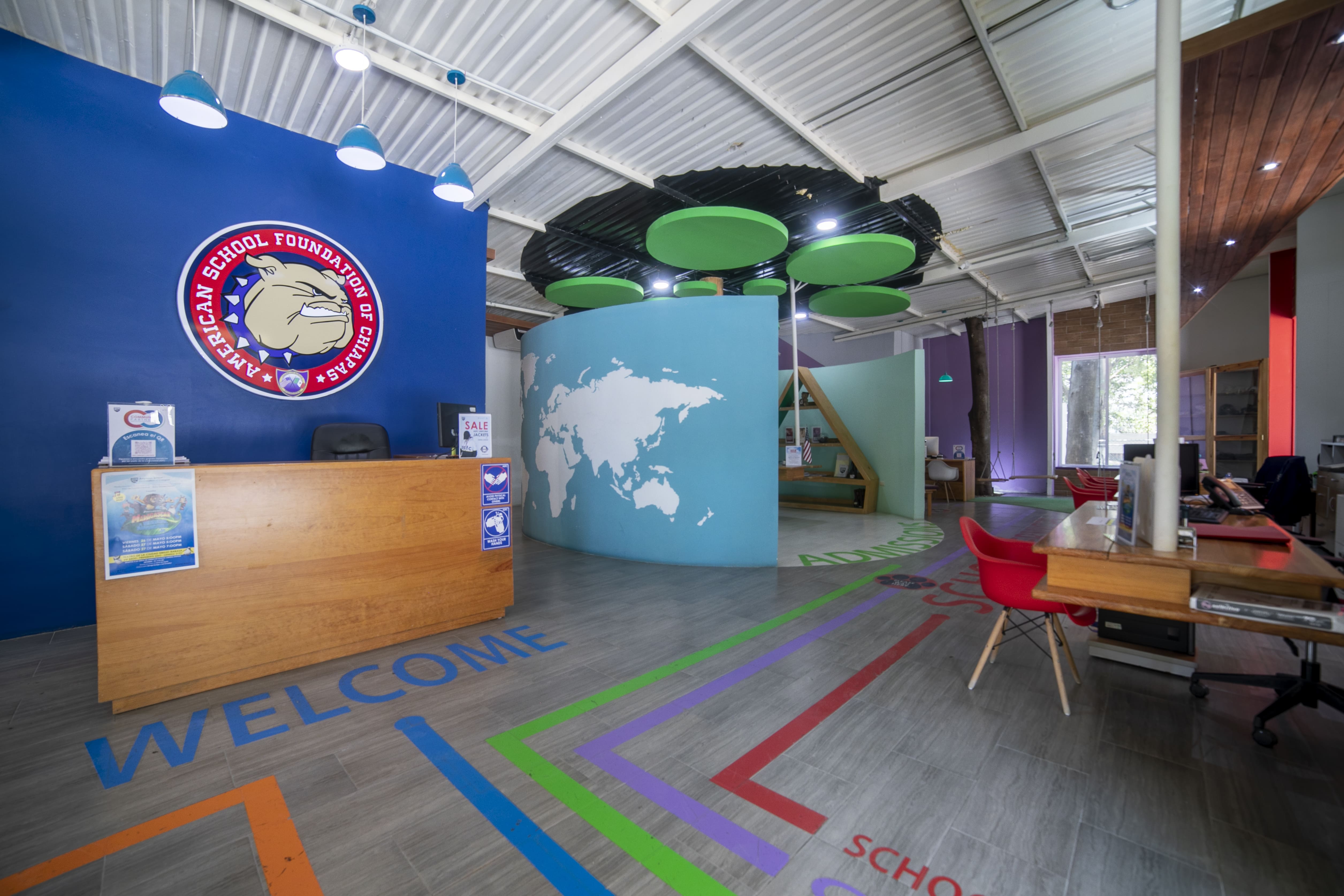 http://www.americanschool.edu.mx/public/asfc/galerias/fotos-campus/6679b05a6181e.jpg