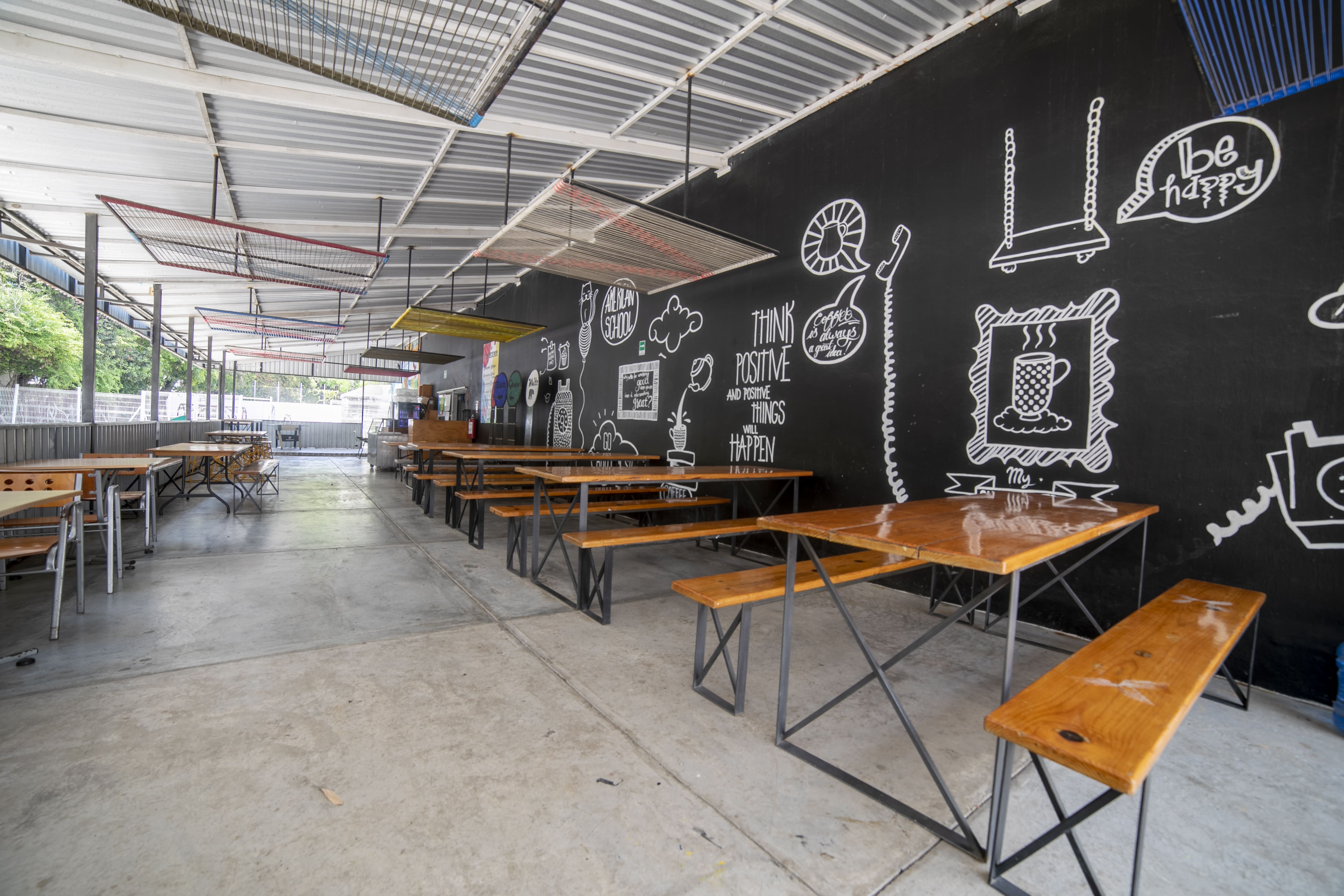 http://www.americanschool.edu.mx/public/asfc/galerias/fotos-campus/66a29cafd6e0f.jpg